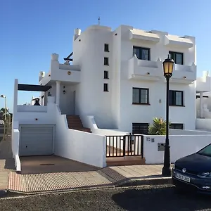 Villa Bellacasa 57 Royal Park Village